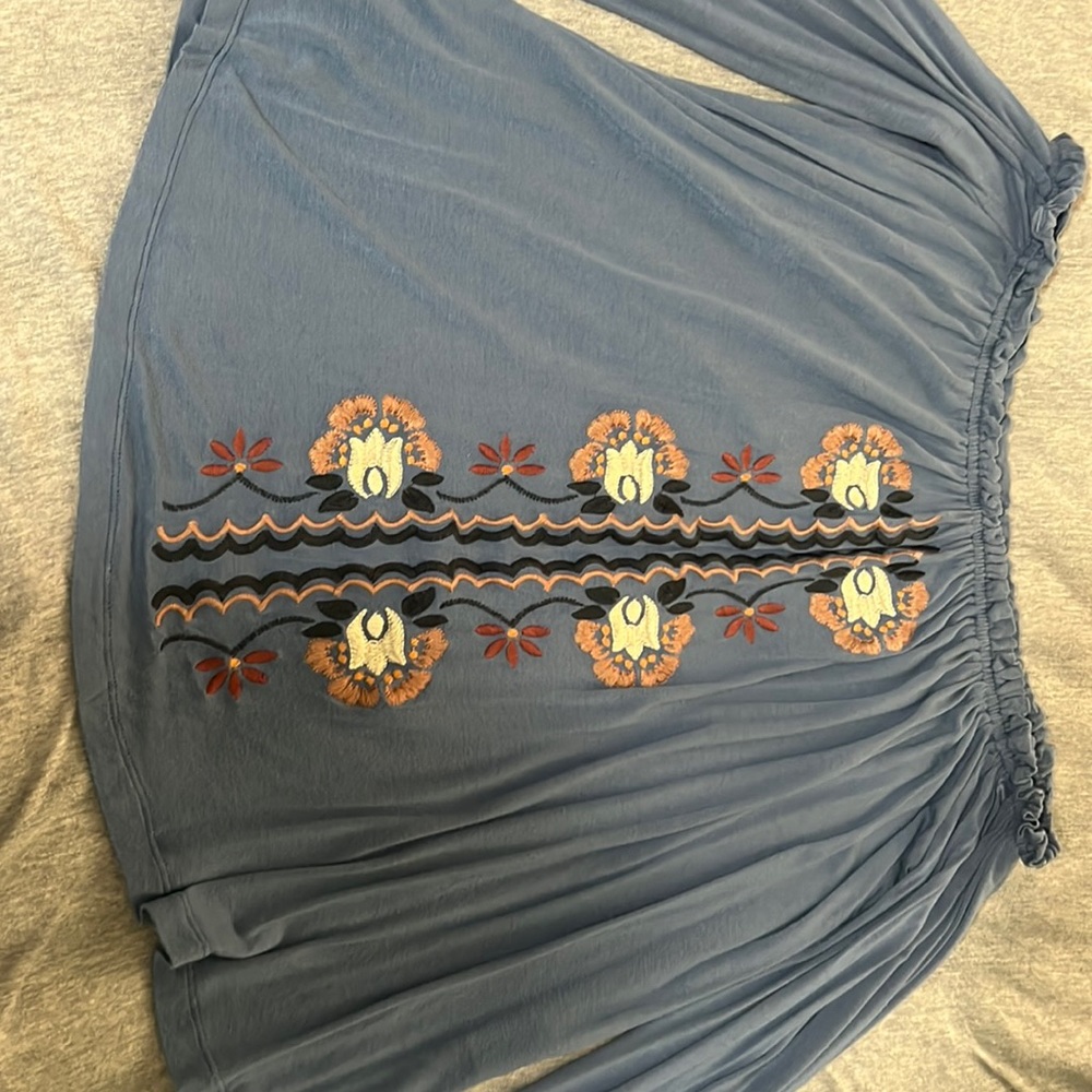Altard State off the shoulder shirt